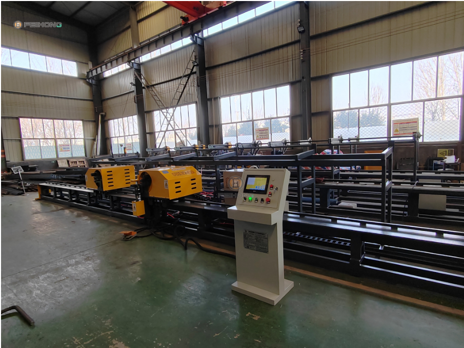 喜訊！熱烈慶祝飛宏1套數(shù)控鋼筋加工設備裝車完畢順利發(fā)出