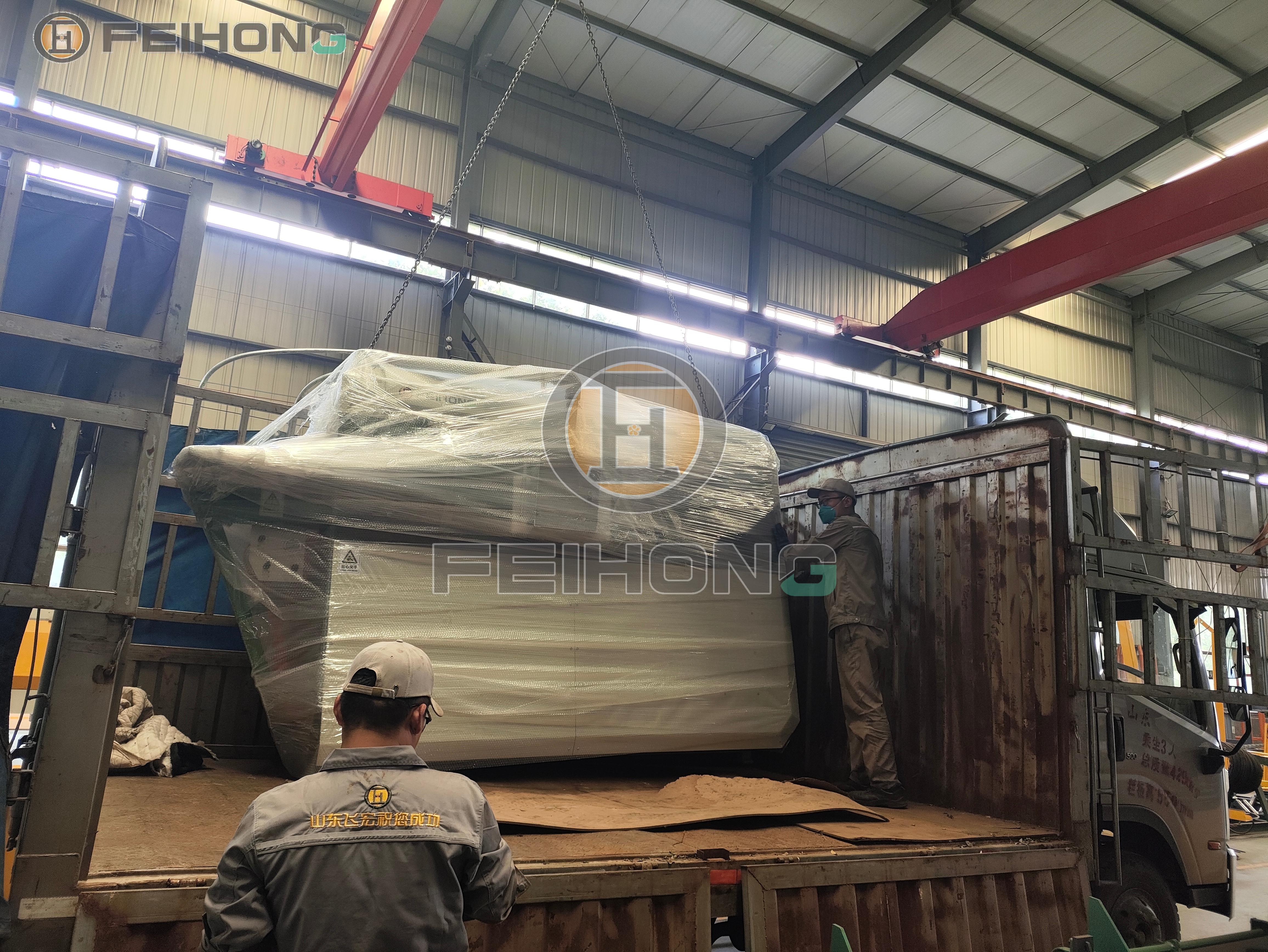 喜訊！熱烈慶祝飛宏1套數(shù)控鋼筋加工設(shè)備裝車完畢順利發(fā)出